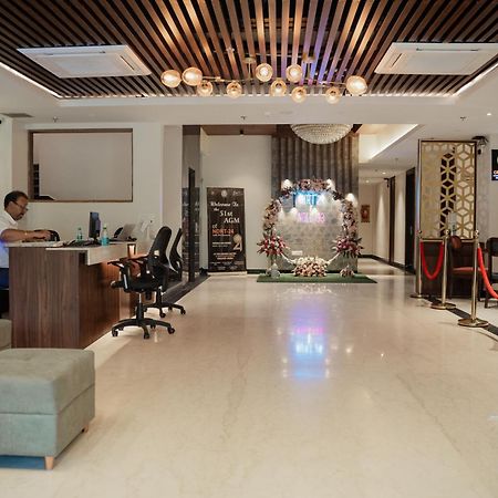 Belvedere Suites Greater Noida Exterior photo