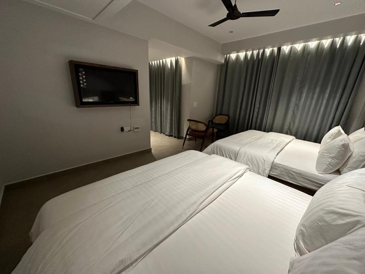 Belvedere Suites Greater Noida Exterior photo