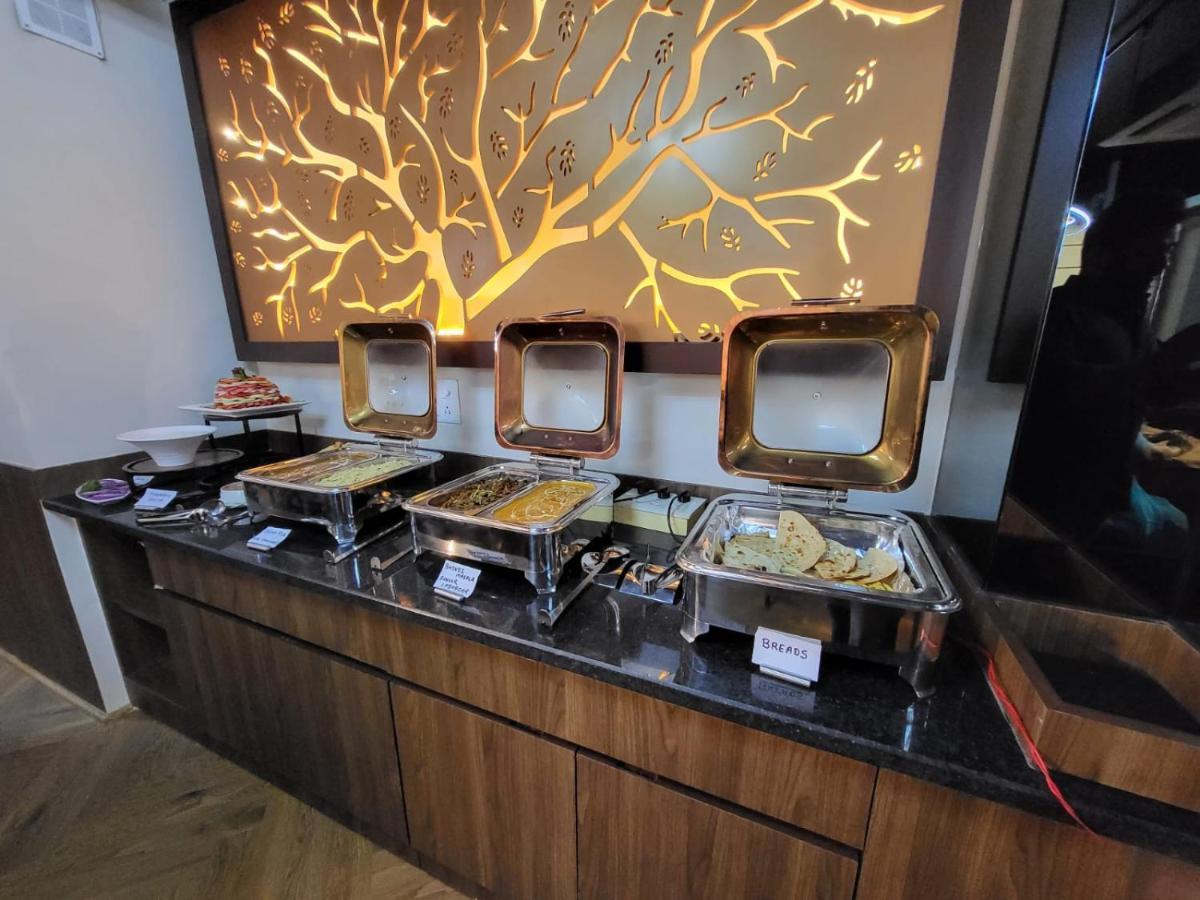 Belvedere Suites Greater Noida Exterior photo