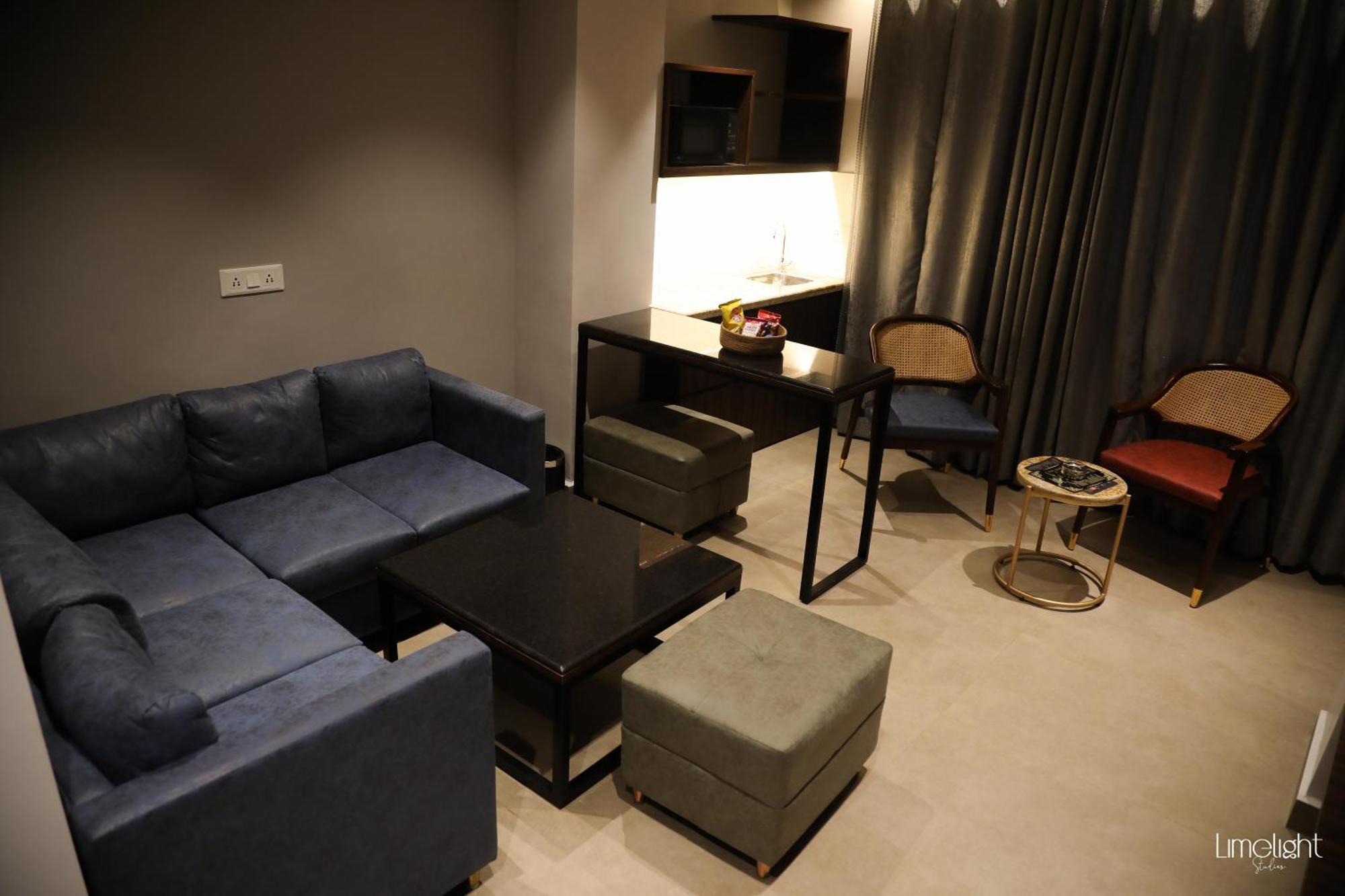 Belvedere Suites Greater Noida Exterior photo