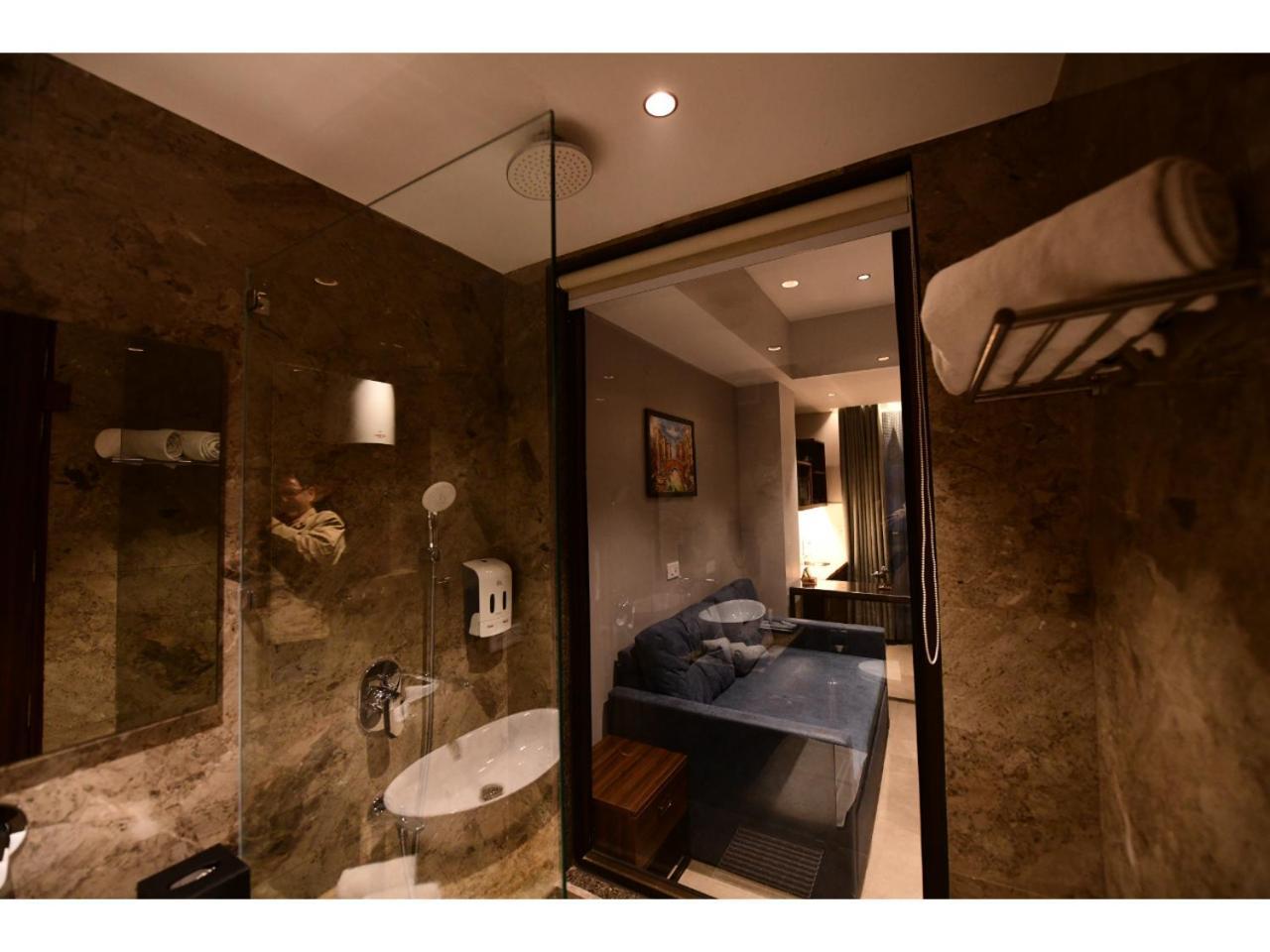 Belvedere Suites Greater Noida Exterior photo
